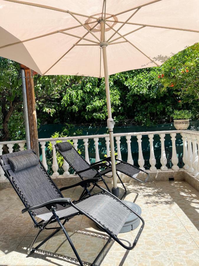 Casa Lia-beach Front Prázdninový dům Nea Kallikrateia
