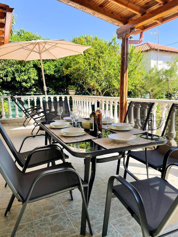 Vakantiehuis Casa Lia-beach Front