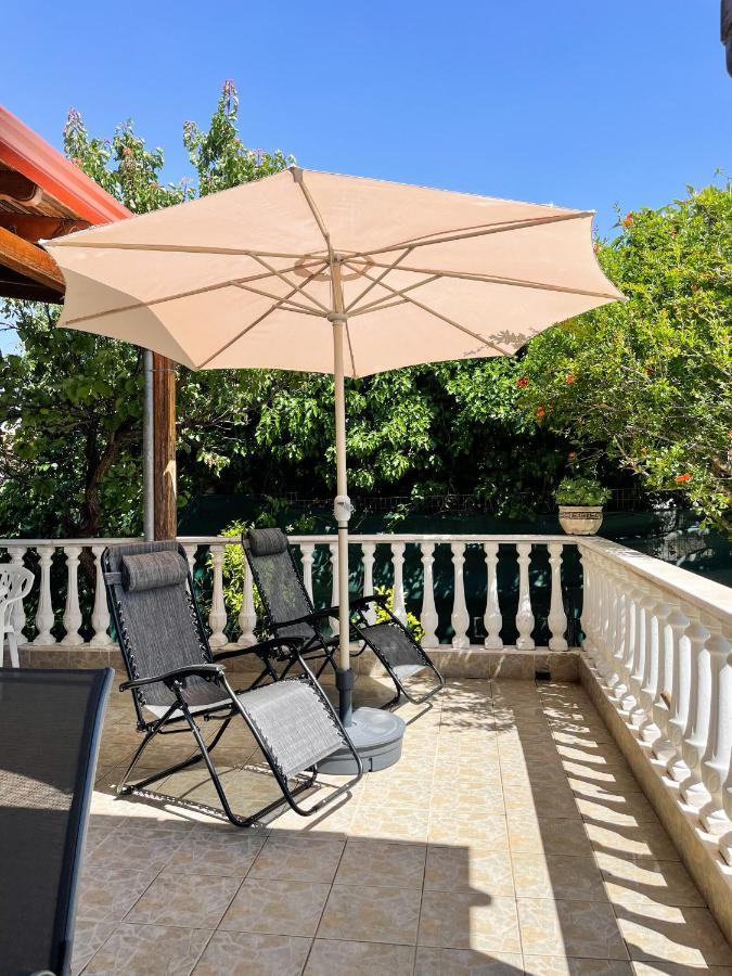 Vakantiehuis Casa Lia-beach Front *