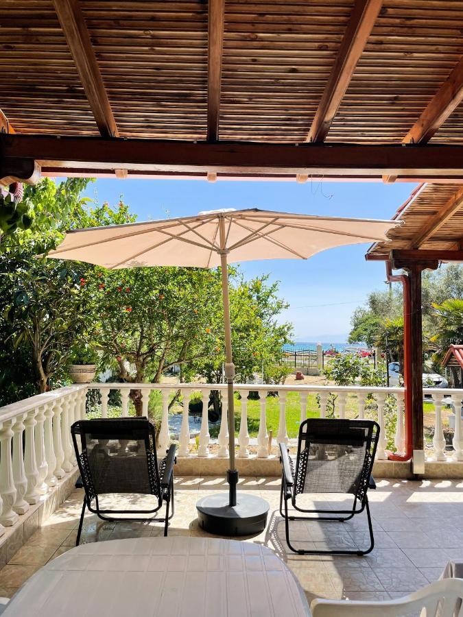 Vakantiehuis Casa Lia-beach Front Nea Kallikrateia