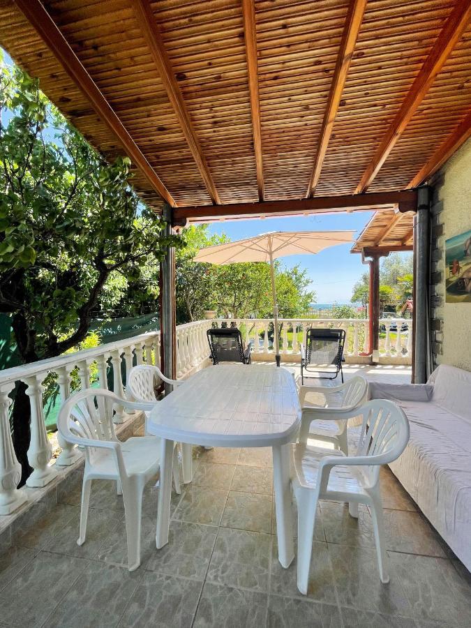 Casa Lia-beach Front Vakantiehuis